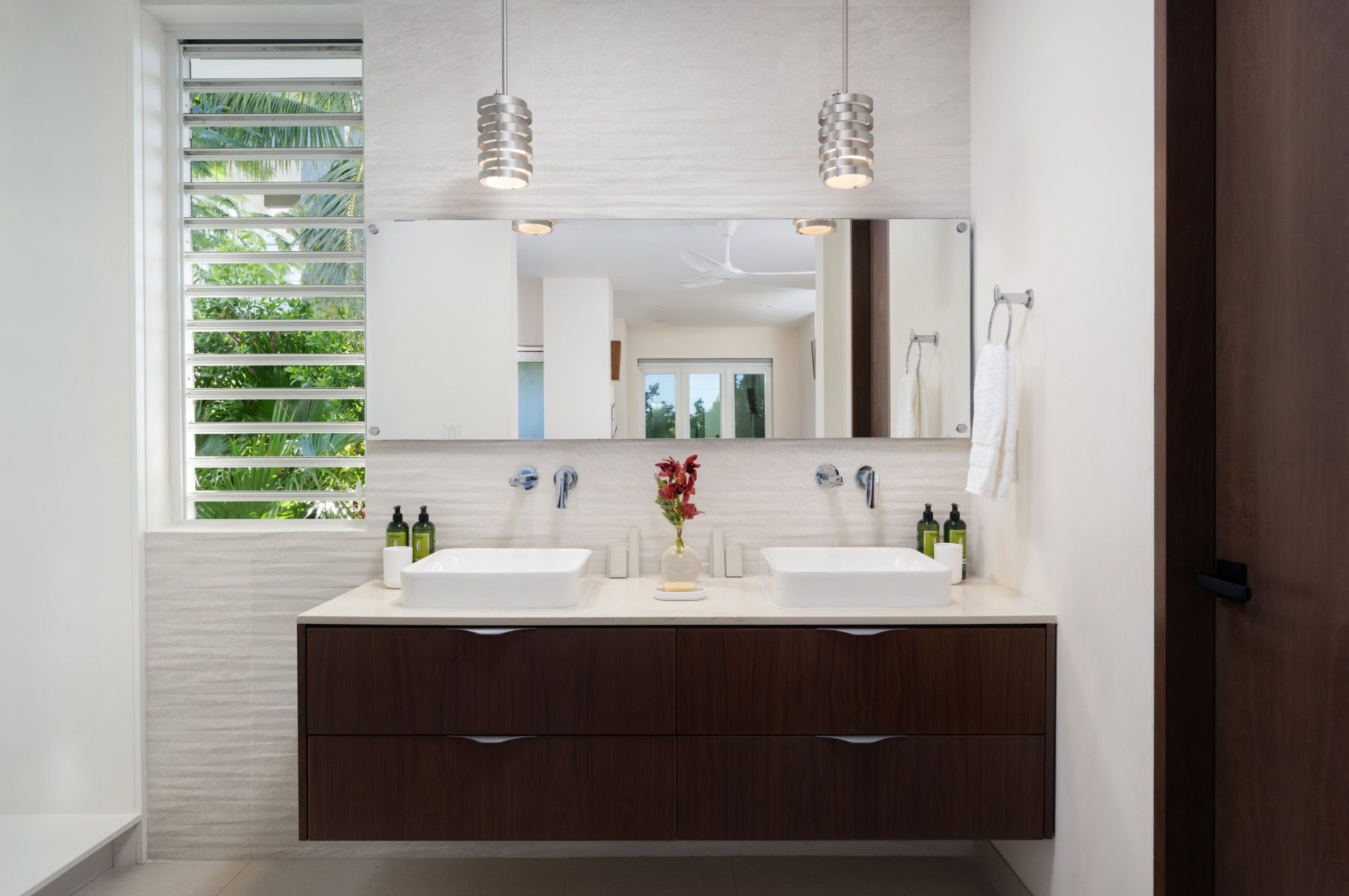 Ensuite